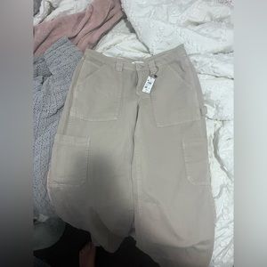 Garage cargo pants size 7 fits like a 6